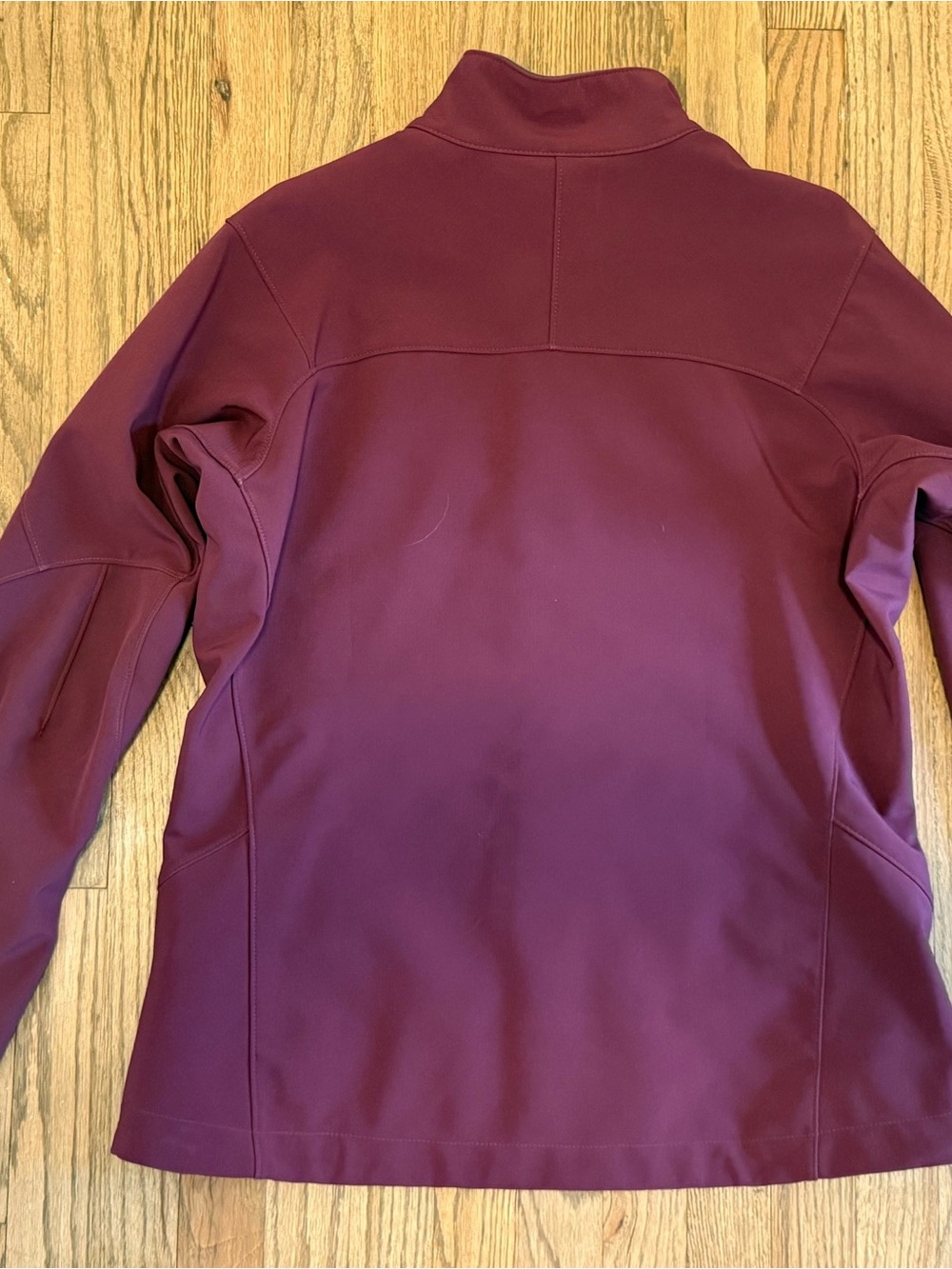 Patagonia Women's Burgundy Full-Zip Soft Shell Jacket - Picture 3 of 4